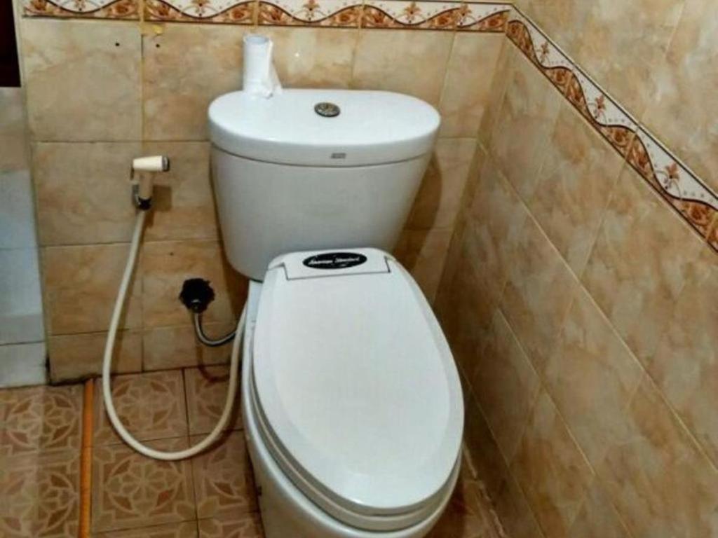Edotel Minangkabau Padang  Exteriör bild